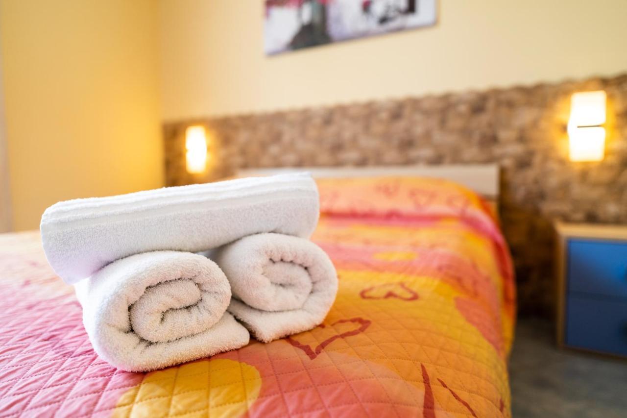 Le Della Contea -vacation 4* Mascali