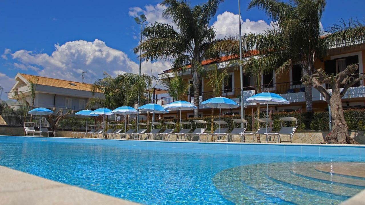 Le Della Contea -vacation 4* Mascali